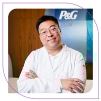 Dr. Fernando Akio