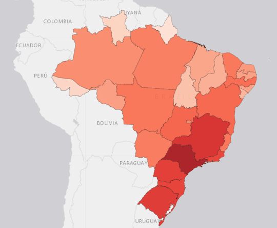  é possível visualizar a distribuição desses acidentes por estado. A escala de cores varia do branco, representando os estados com menor quantidade de notificações, até o vermelho, que indica aqueles com maior incidência.
